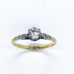 18ct Yellow gold diamond solitaire ring 0.55ct